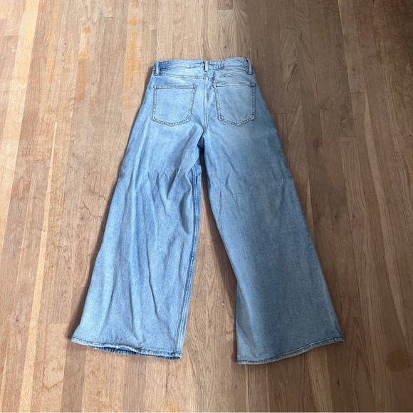 The Drop Women’s Friday Relaxed Fit Jeans | Light Wash | Size 28 - Picture 3 of 5